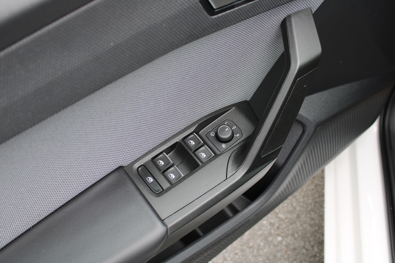 SEAT Leon SP Kombi Style 1,0 TSI mit vielen Extras! — photo 12