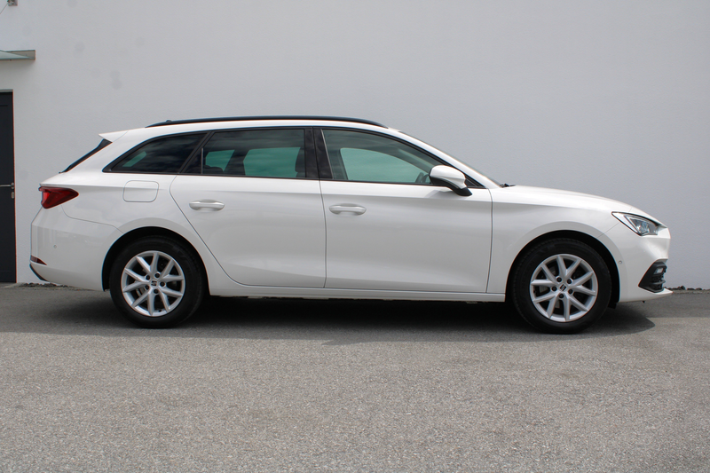 SEAT Leon SP Kombi Style 1,0 TSI mit vielen Extras! — photo 9