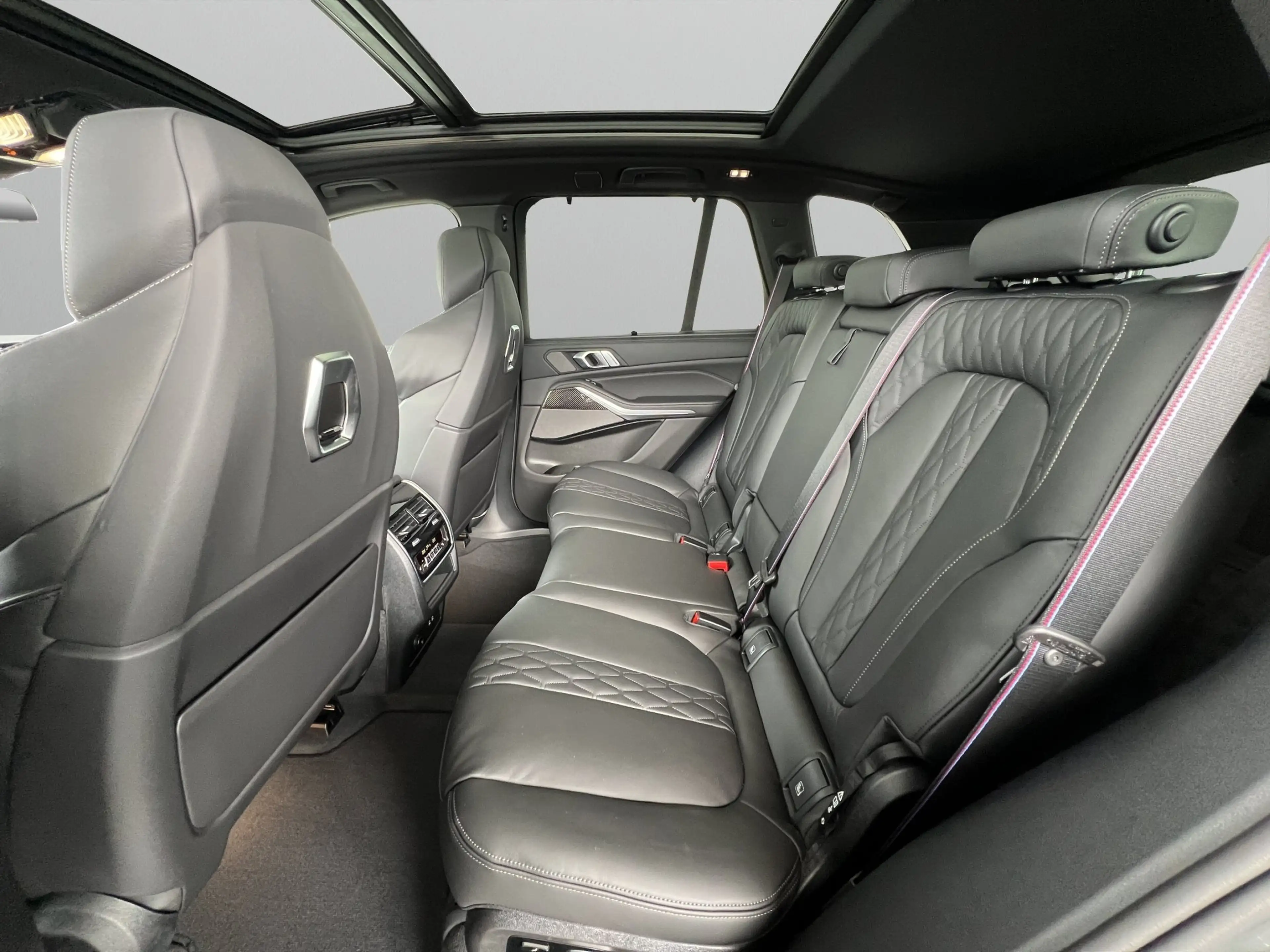 BMW X5 xDrive40d M-Pro AUTOBAHNASSIST LUFT SkyLounge — photo 7