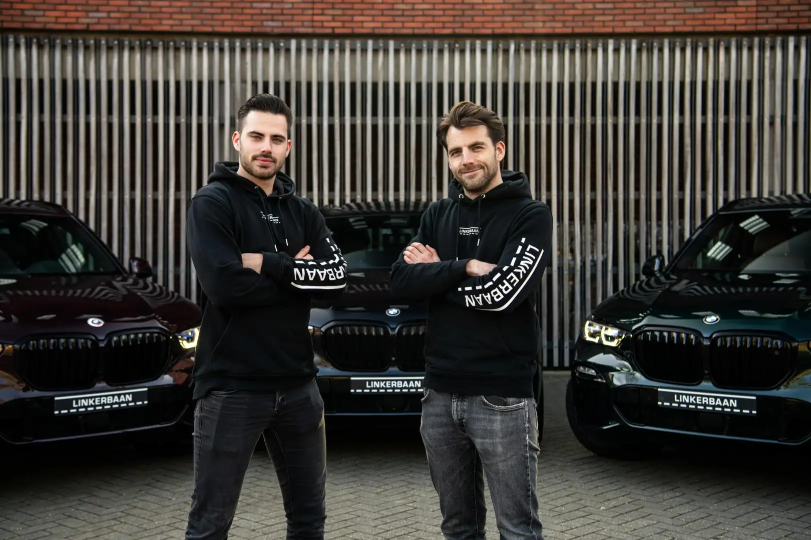 BMW X6 xDrive40i | M Sport | Luchtvering | Panodak | Lase Grijs - 2