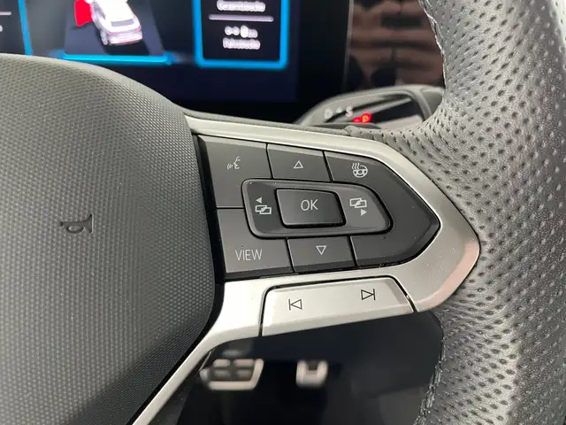 Volkswagen Tiguan view 14