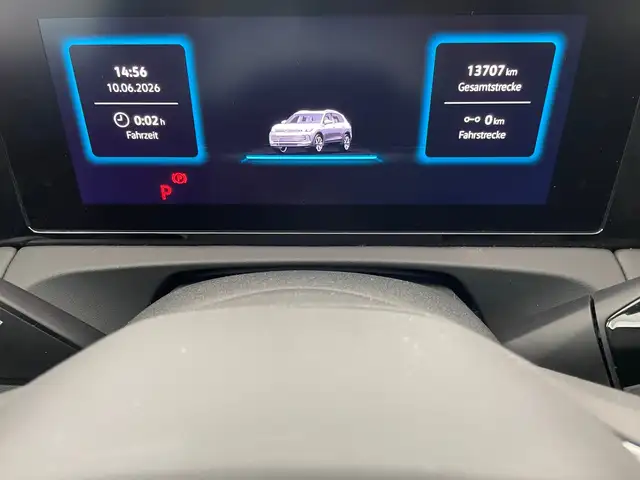 Volkswagen Tiguan view 15
