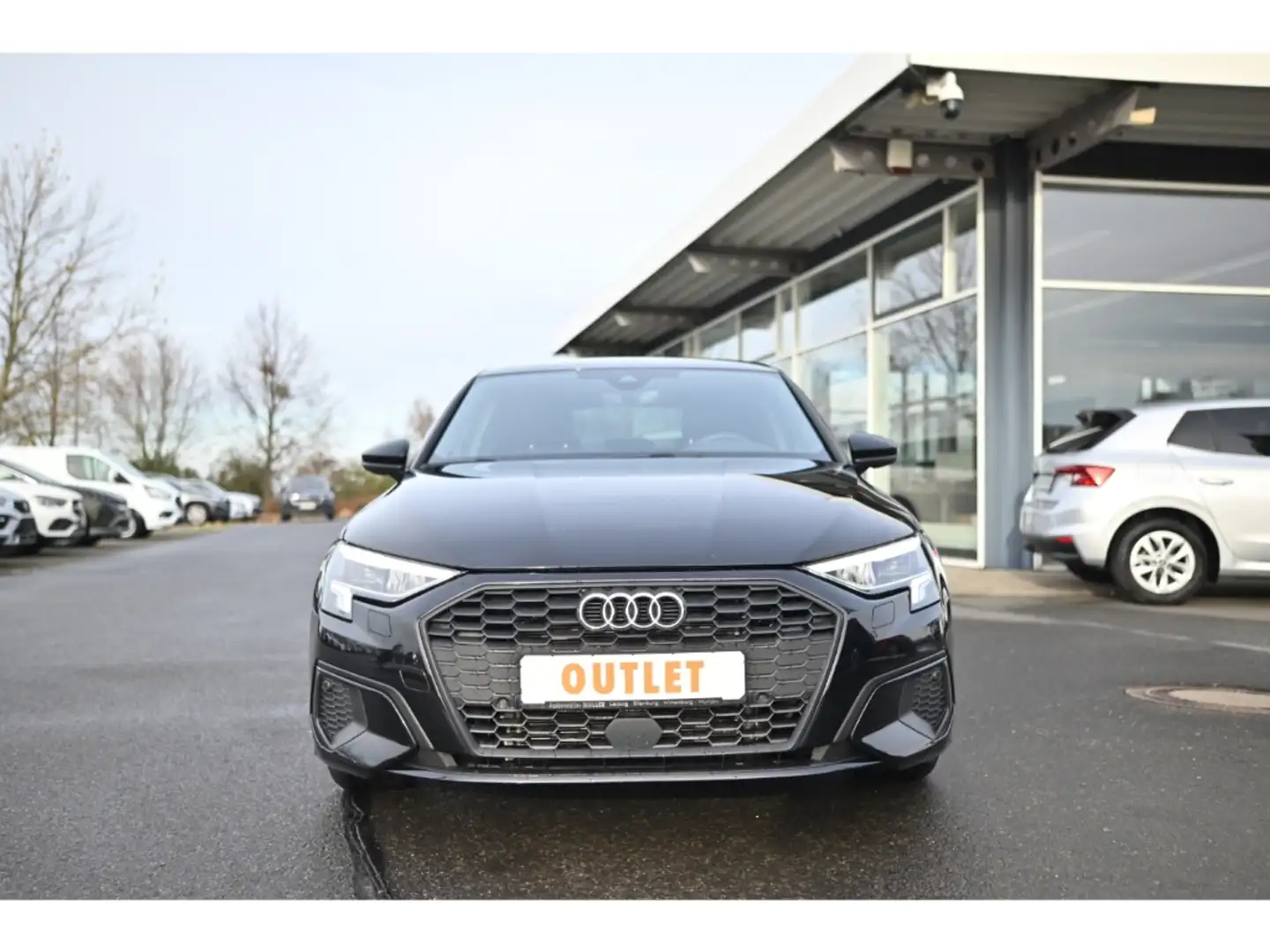 Audi A3 35 1.5TFSI Sportb. Navi Memory Leder LED ACC Schwarz - 2