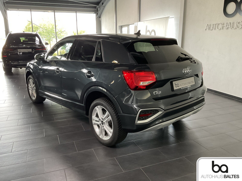 Audi Q2 Q2 30 TFSI advanced LED/2zAAC/Navi/Multi/APS Klima — photo 4