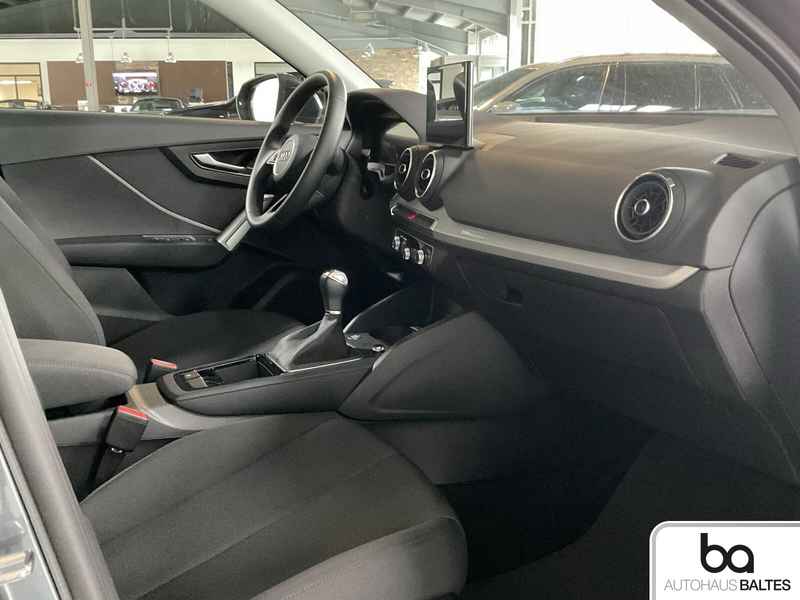 Audi Q2 Q2 30 TFSI advanced LED/2zAAC/Navi/Multi/APS Klima — photo 6