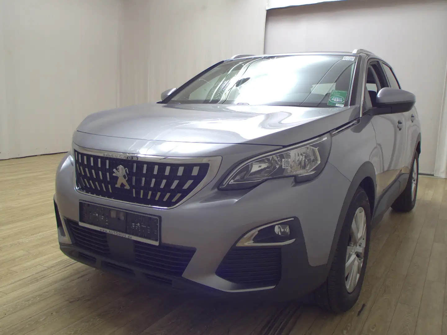 Peugeot 3008 1.5 BlueHDi 130 Active Navi Pano AHK RFK Grau - 2