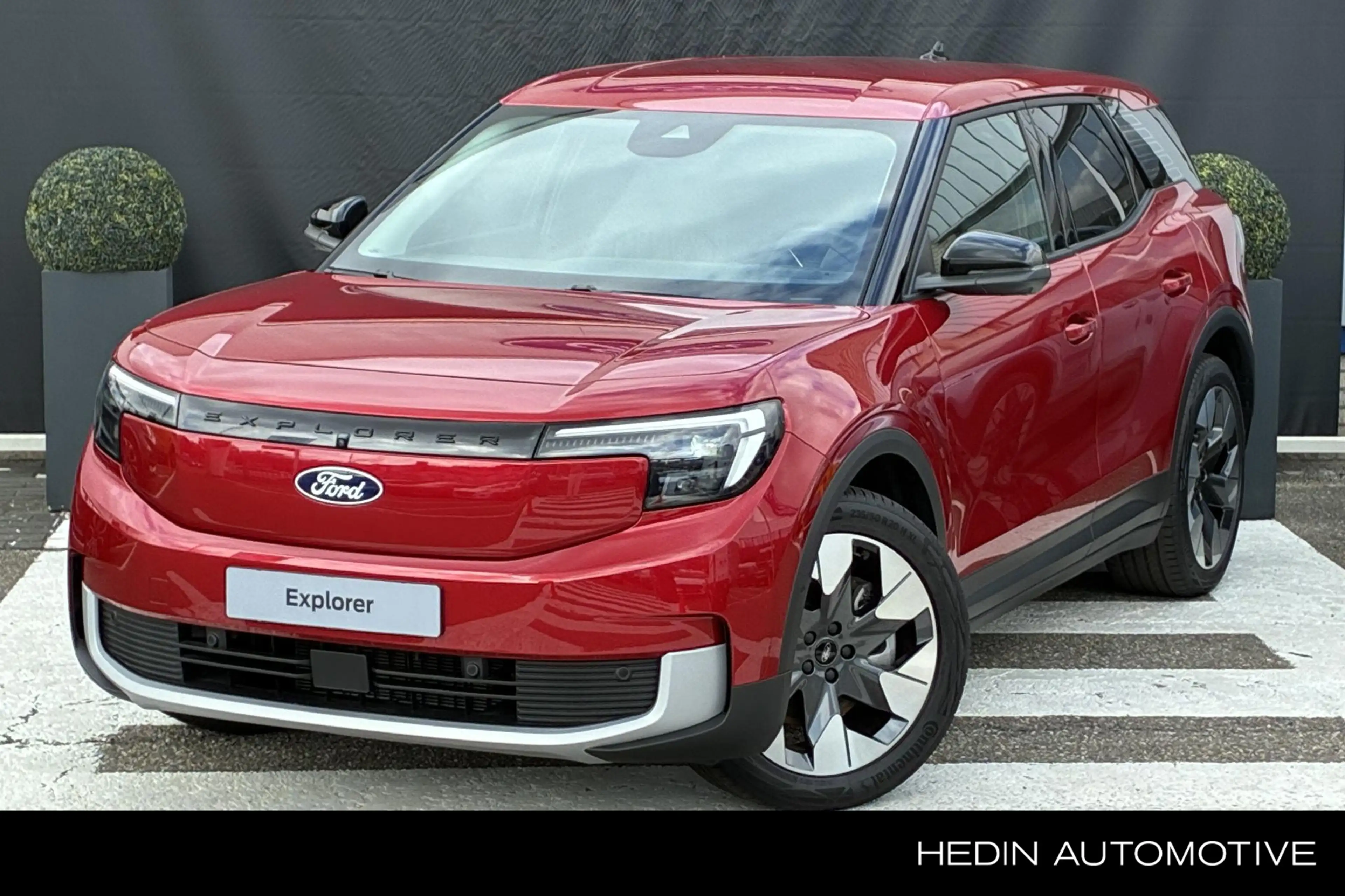 Ford Explorer Premium Extended Range RWD 77 kWh | Driver Assista