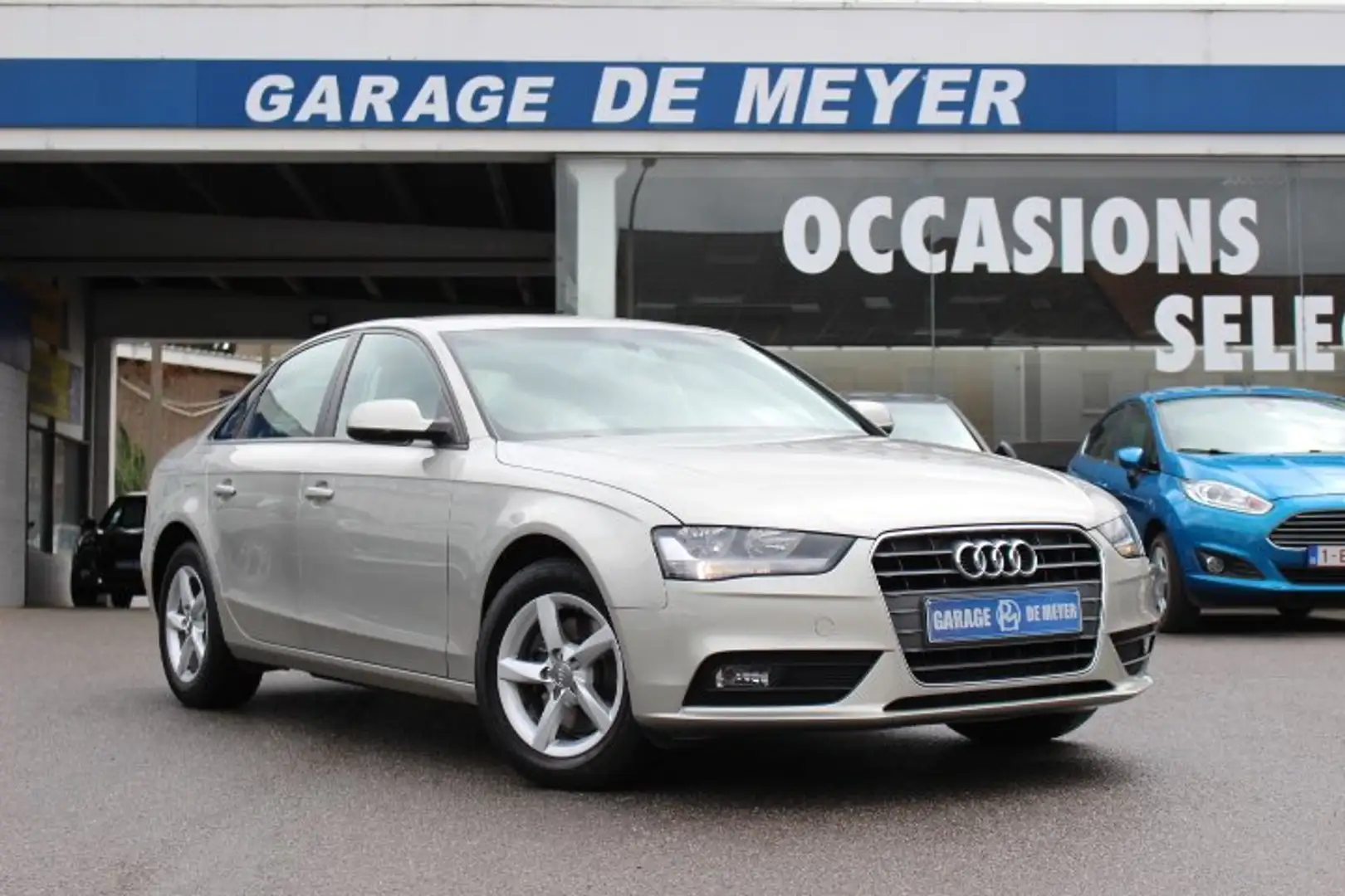 Audi A4 2.0 TDi Gris - 1