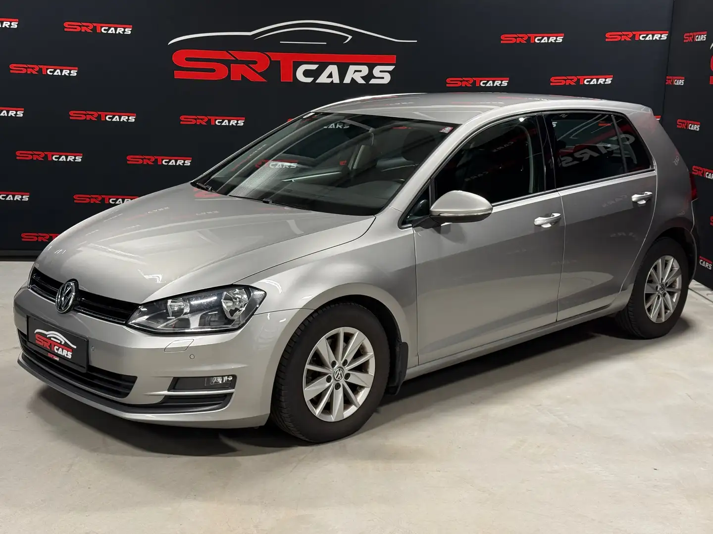 Volkswagen Golf 1,6 TDI BMT 4Mot*Einparkhilfe*Sitzheizung*Tempomat Grau - 1