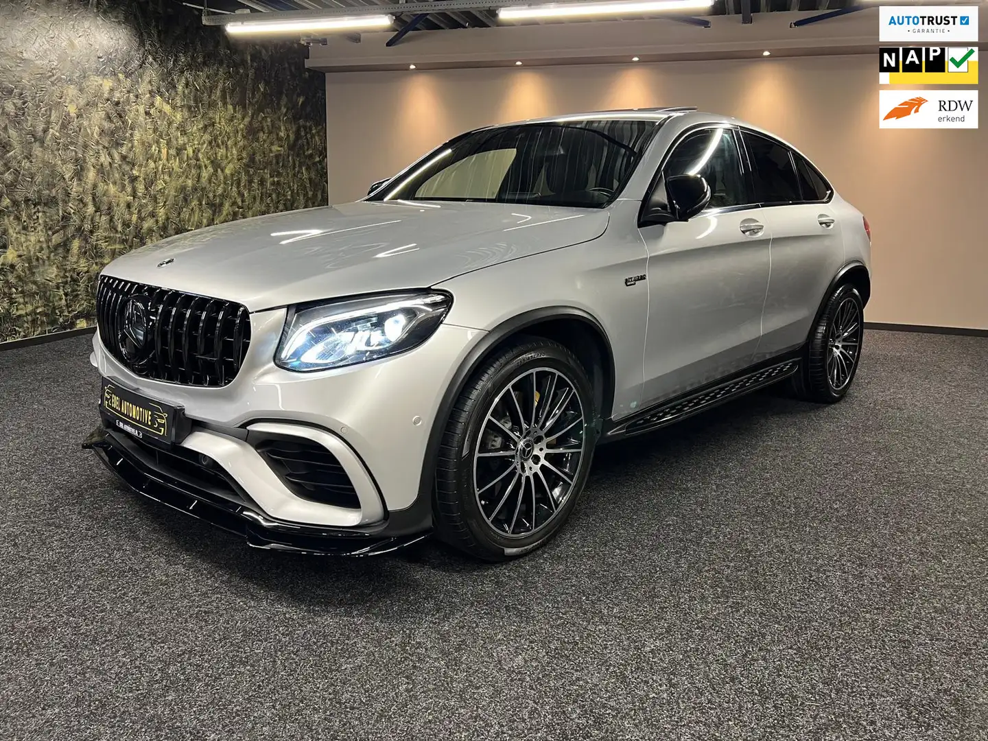 Mercedes-Benz GLC 250 Coupé 4MATIC-AMG 63 LOOK-SFIE VER-OPEN DAK-AMG SOU Grijs - 1