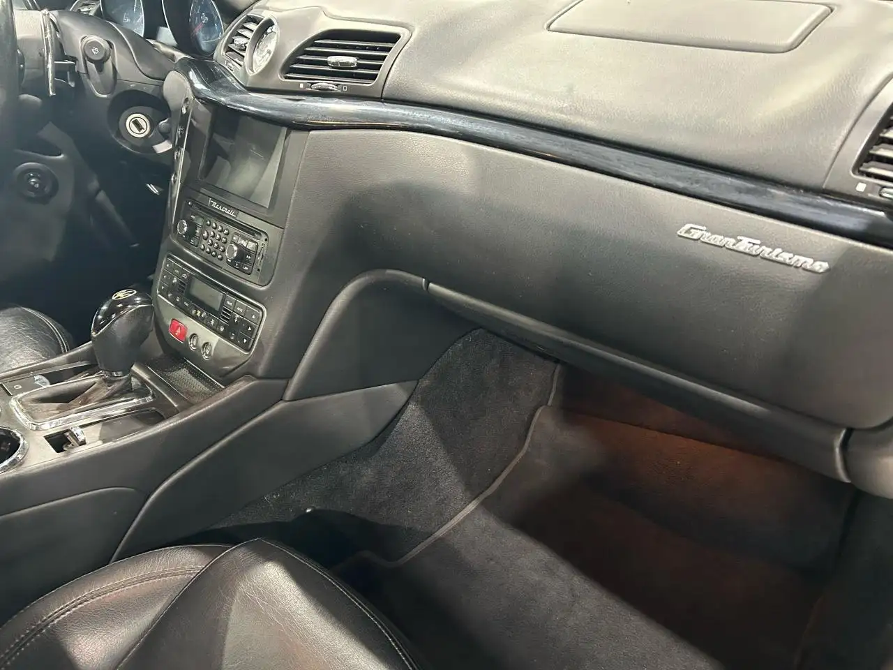 Maserati GranTurismo снимка Maserati GranTurismo