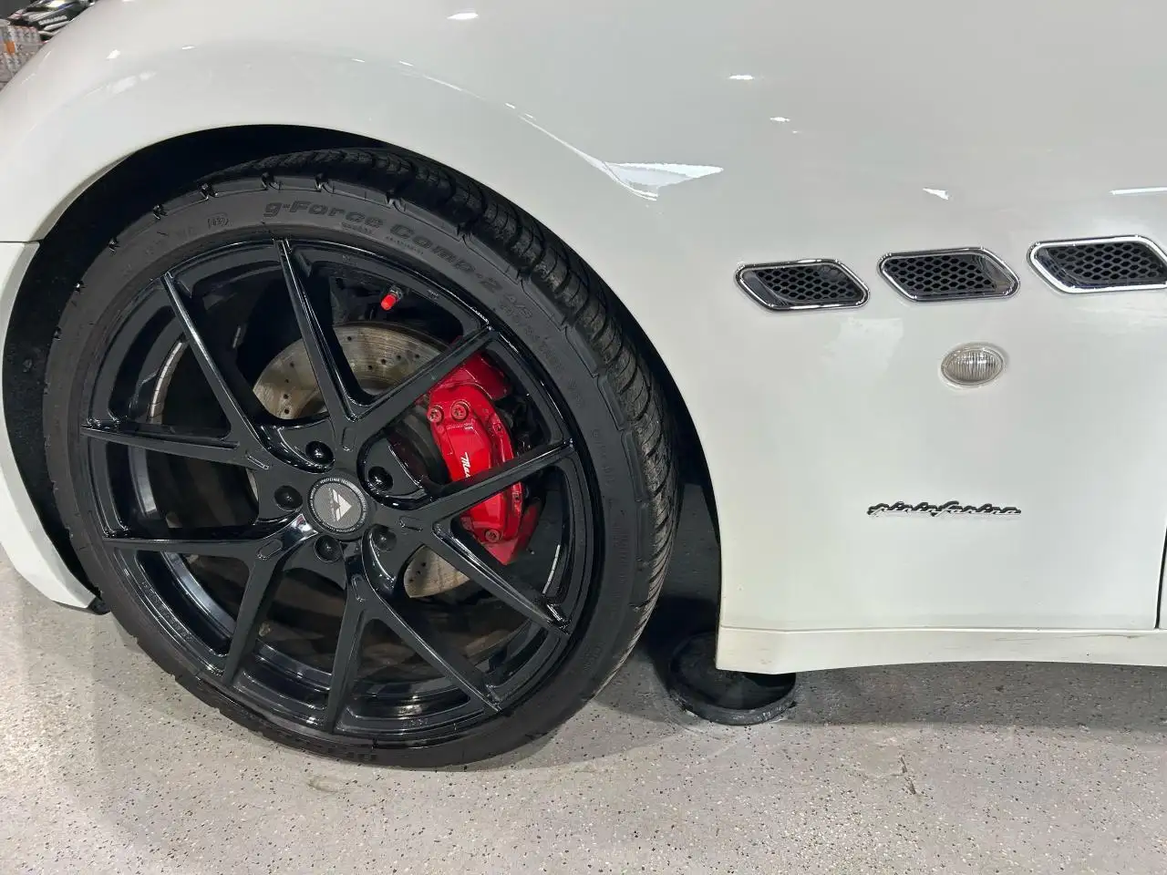 Maserati GranTurismo снимка Maserati GranTurismo