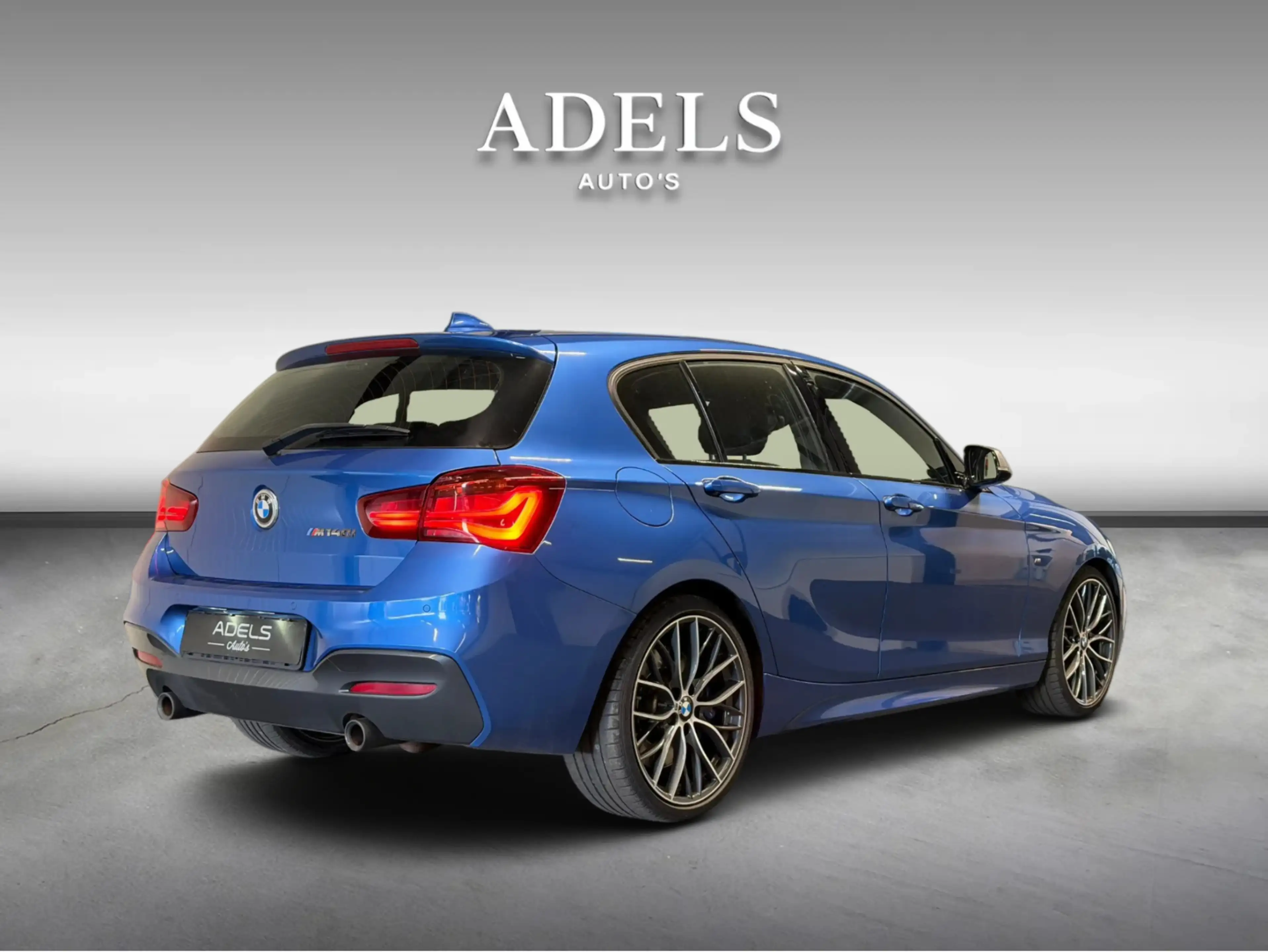 BMW 140 1-serie M140i Special Edition Estoril Blauw Dealer — photo 2