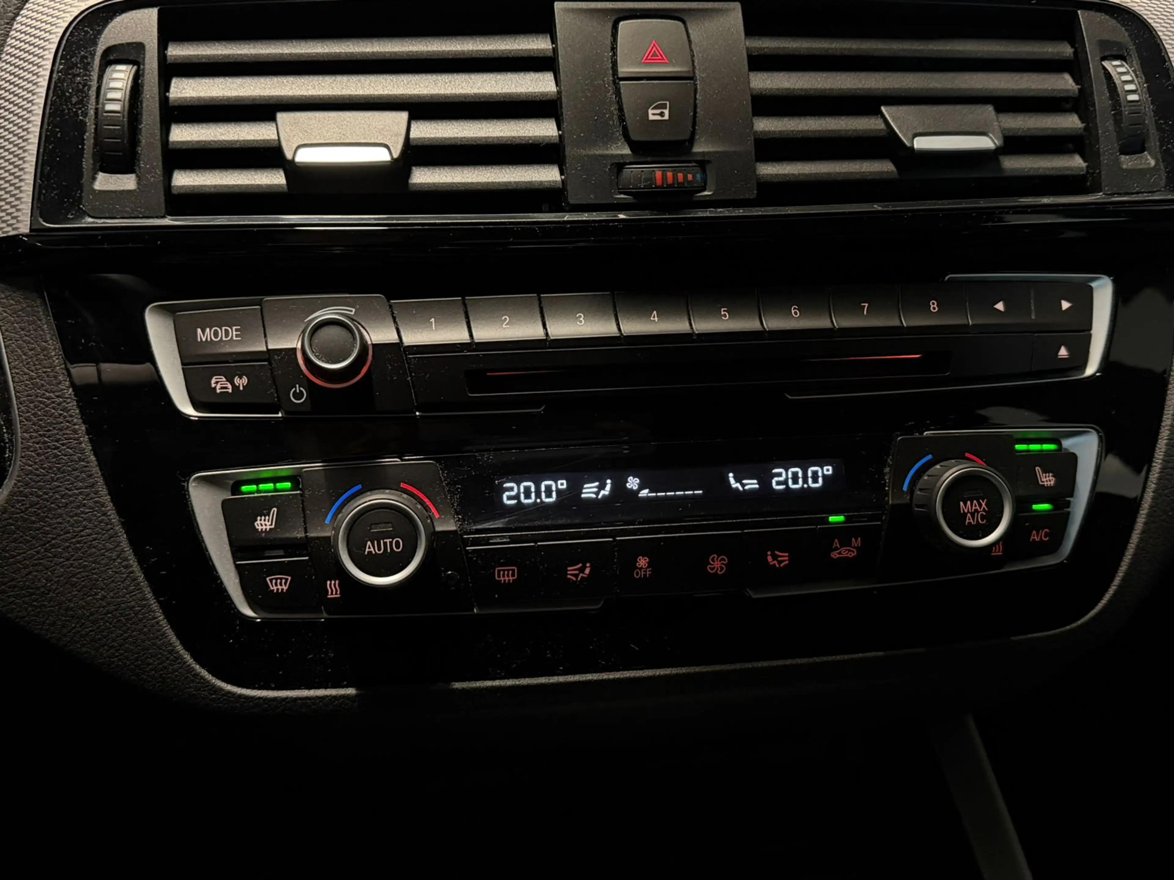 BMW 140 1-serie M140i Special Edition Estoril Blauw Dealer — photo 18