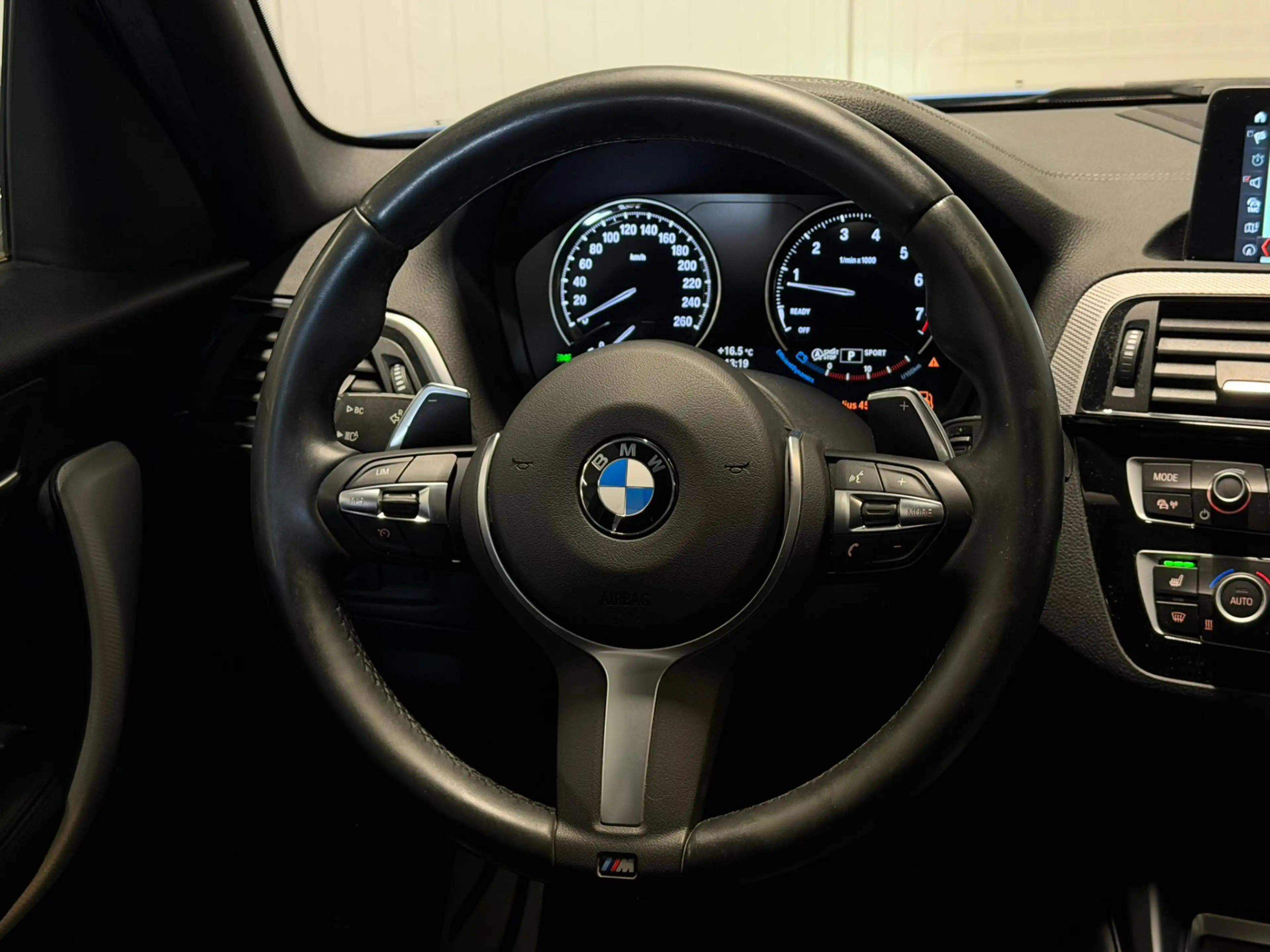 BMW 140 1-serie M140i Special Edition Estoril Blauw Dealer — photo 21