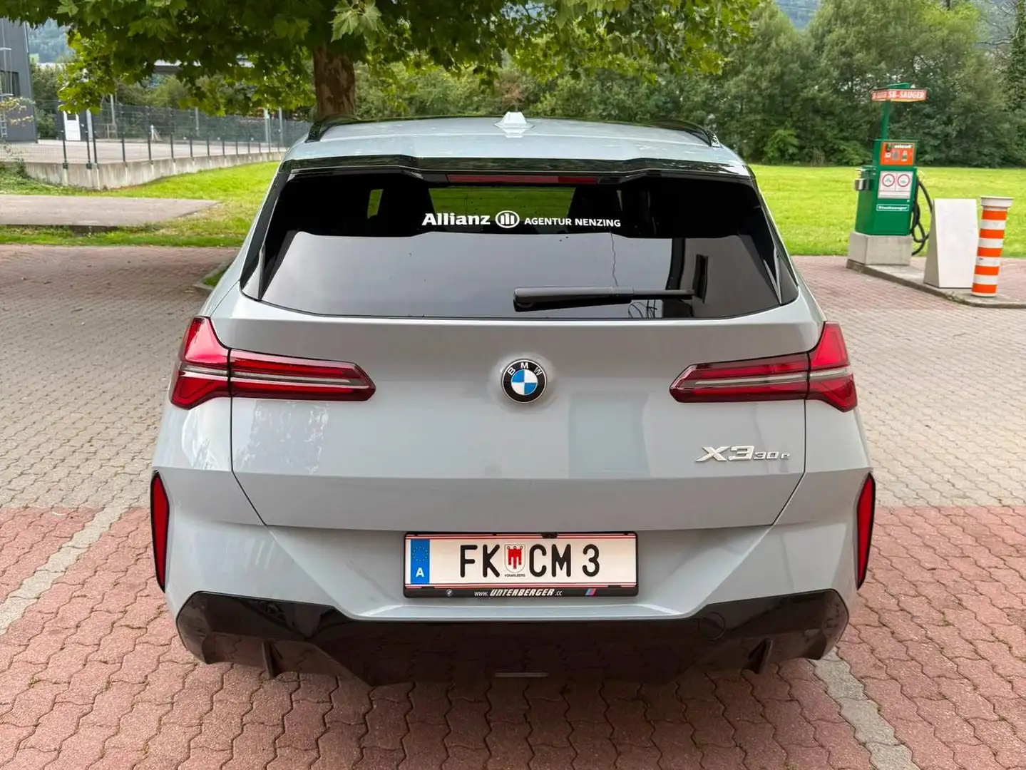 BMW X3 X3 30e PHEV xDrive Aut. Grau - 2