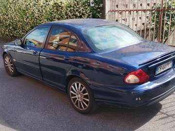 X-Type Berlina 2.0d Executive E3