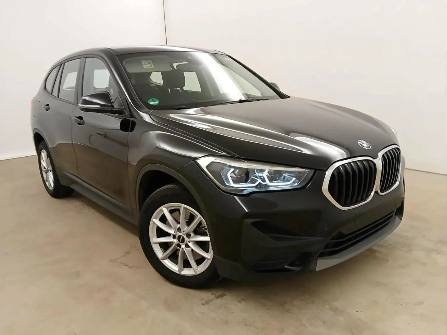 BMW X1 xDrive 25 i Advantage Autom. Adapt.LED DAB Schwarz - 2