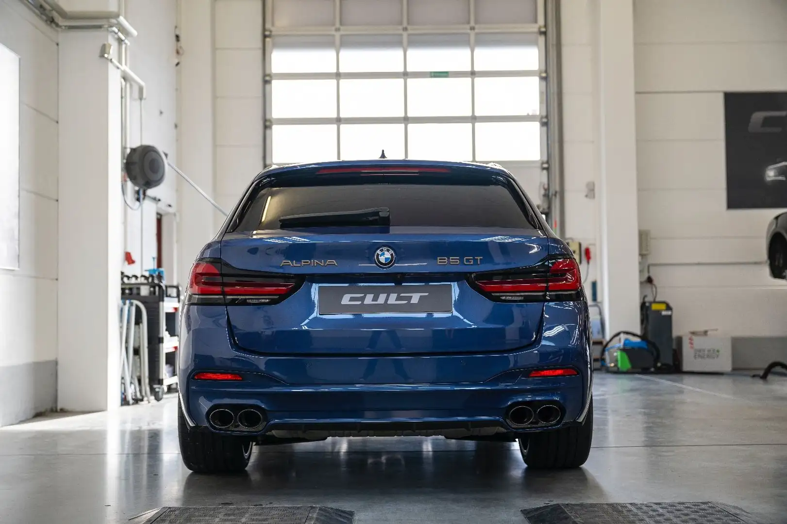 Alpina B5 GT Touring 1of250 limited Blauw - 2