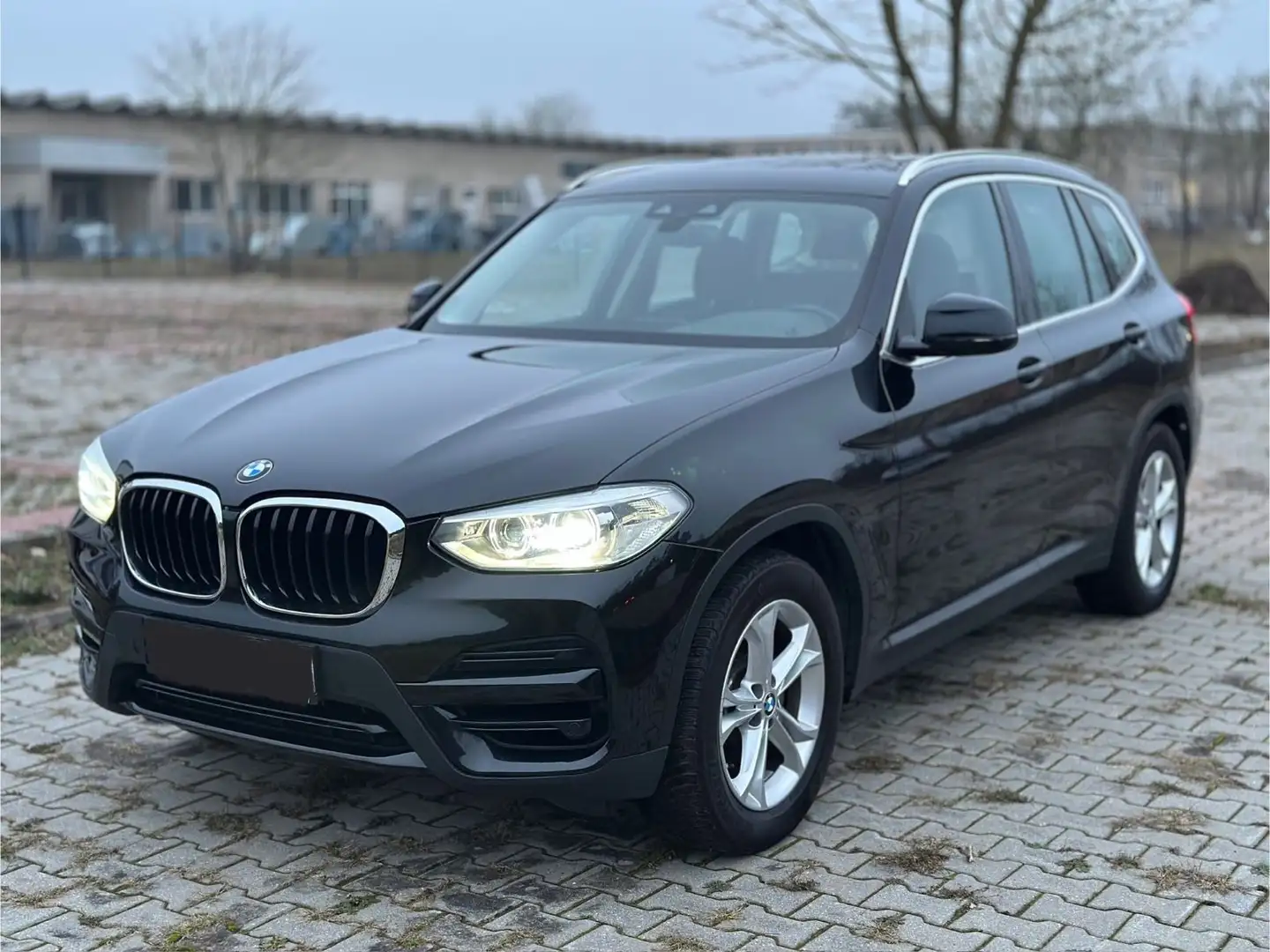 BMW X3 Baureihe X3 X-DRIVE 20 d Advantage Nero - 1
