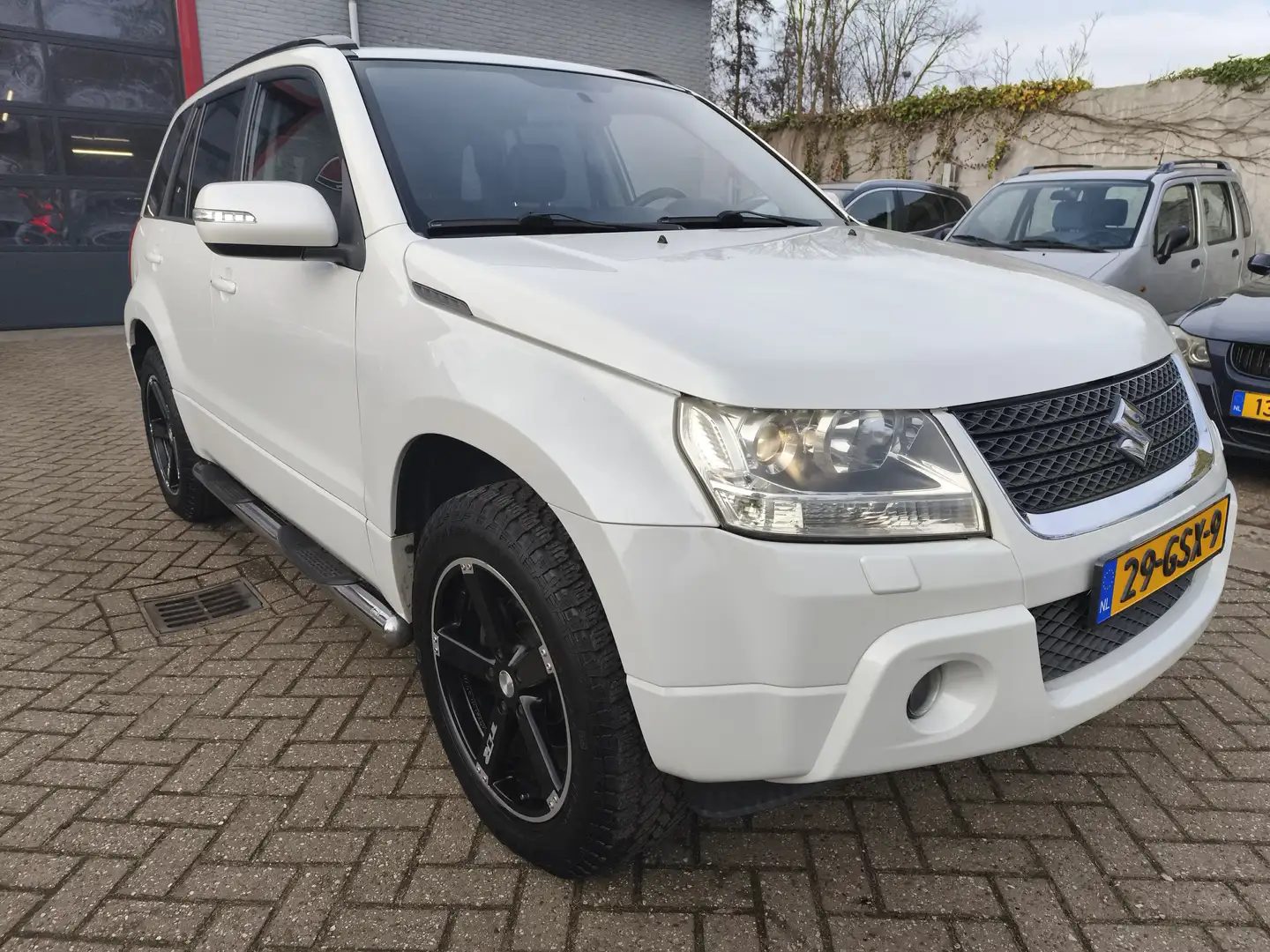 Suzuki Grand Vitara 2.4 High Executive, Automaat, GERESERVEERD Blanc - 1