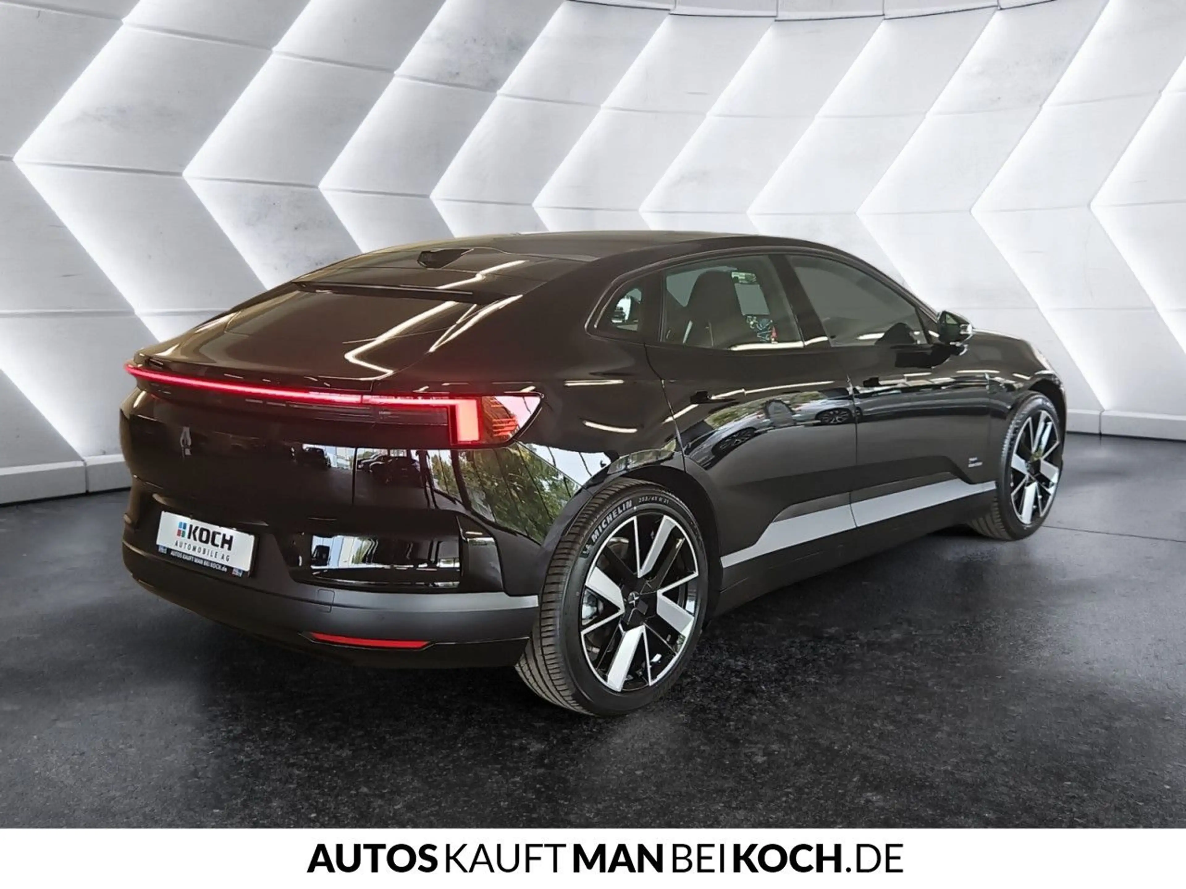 Polestar 4 Long Range Single PILOT PLUS BLIS HUD HK PANO — photo 5