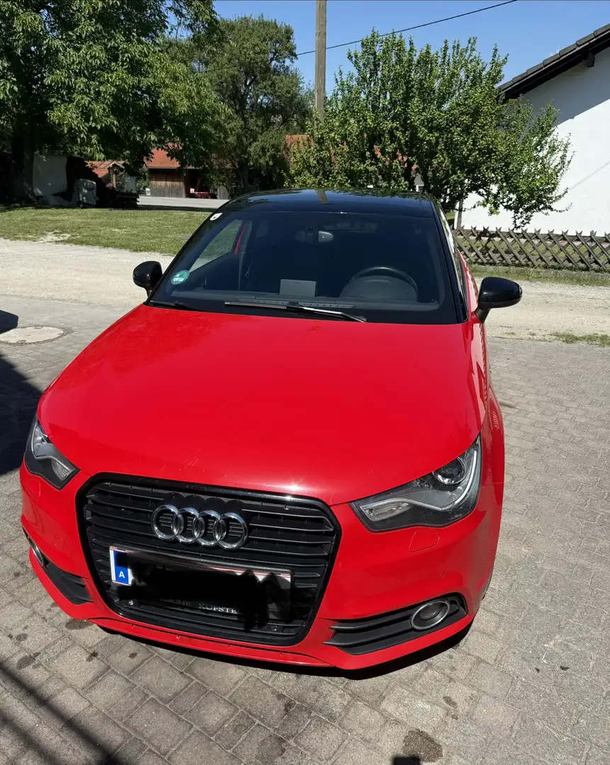 Audi A1 1.6 TDI S line Sportpaket - 1