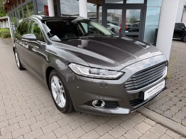 Ford Mondeo MONDEO Titanium 203PS Automatik Kombi NAVI Leder