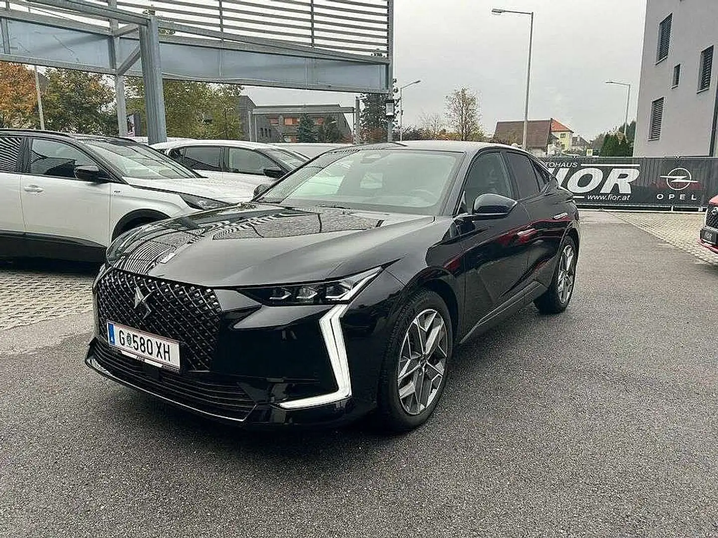 DS Automobiles DS 4 E-Tense Esprit de Voyage (ND4) Schwarz - 1