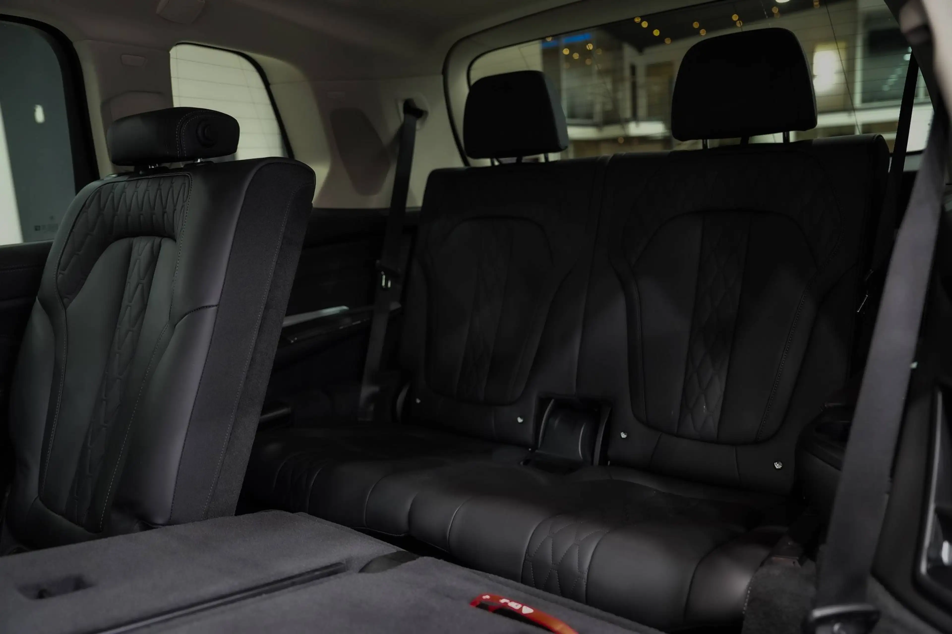 BMW X7 xDrive 40 d*7-SITZER*INDIVIDUAL*HIFI*HUP*360° — photo 15
