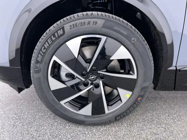 Opel Grandland view 10