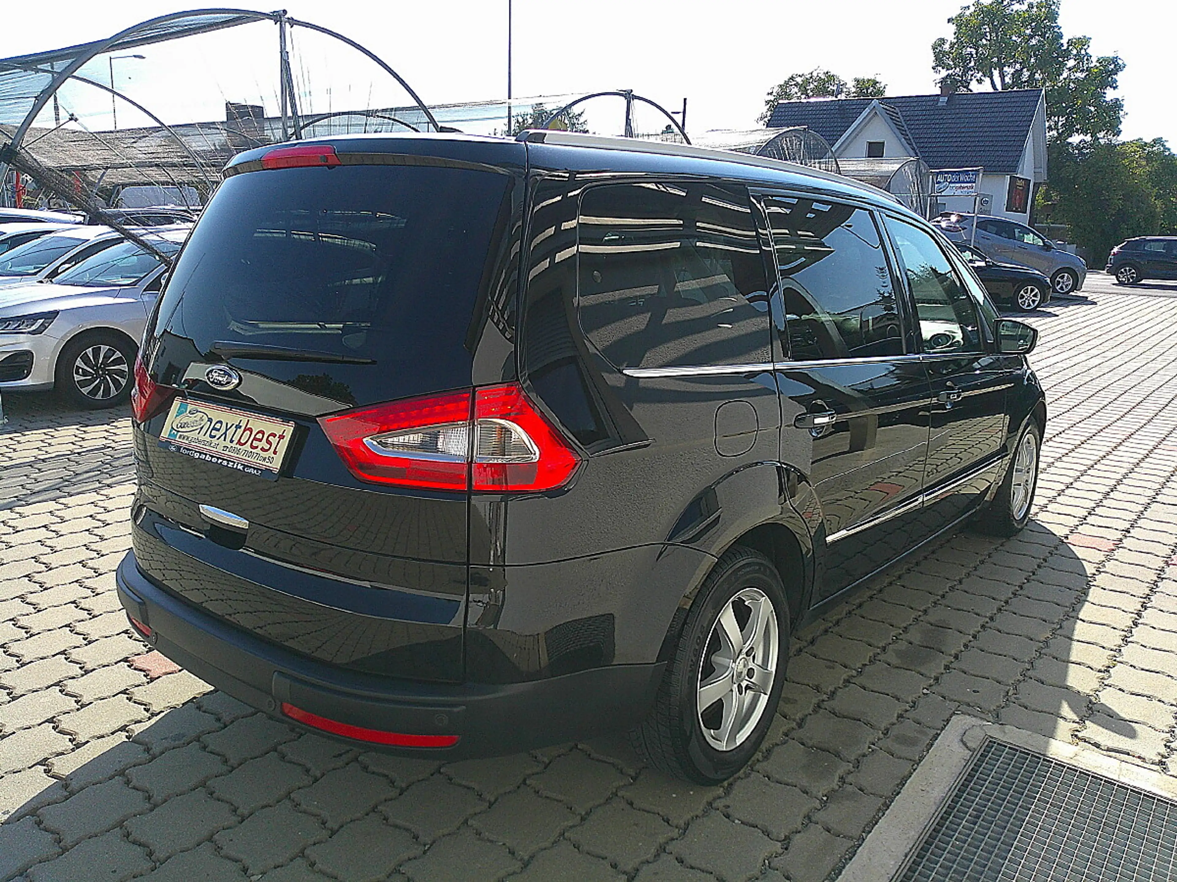 Ford Galaxy Titanium 2,0 TDCi DPF Aut. — photo 6
