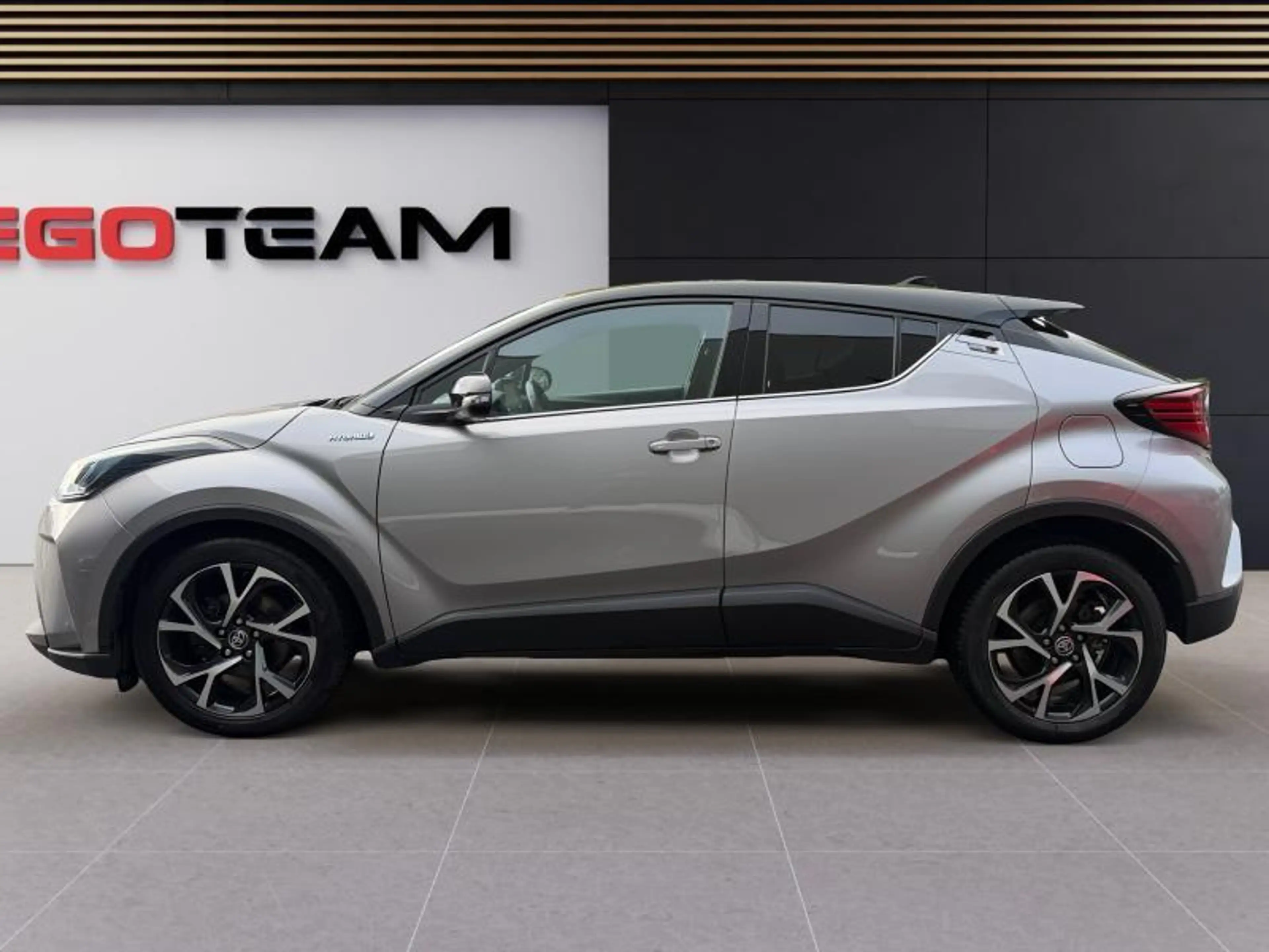 Toyota C-HR C-LUB BI-TONE — photo 3