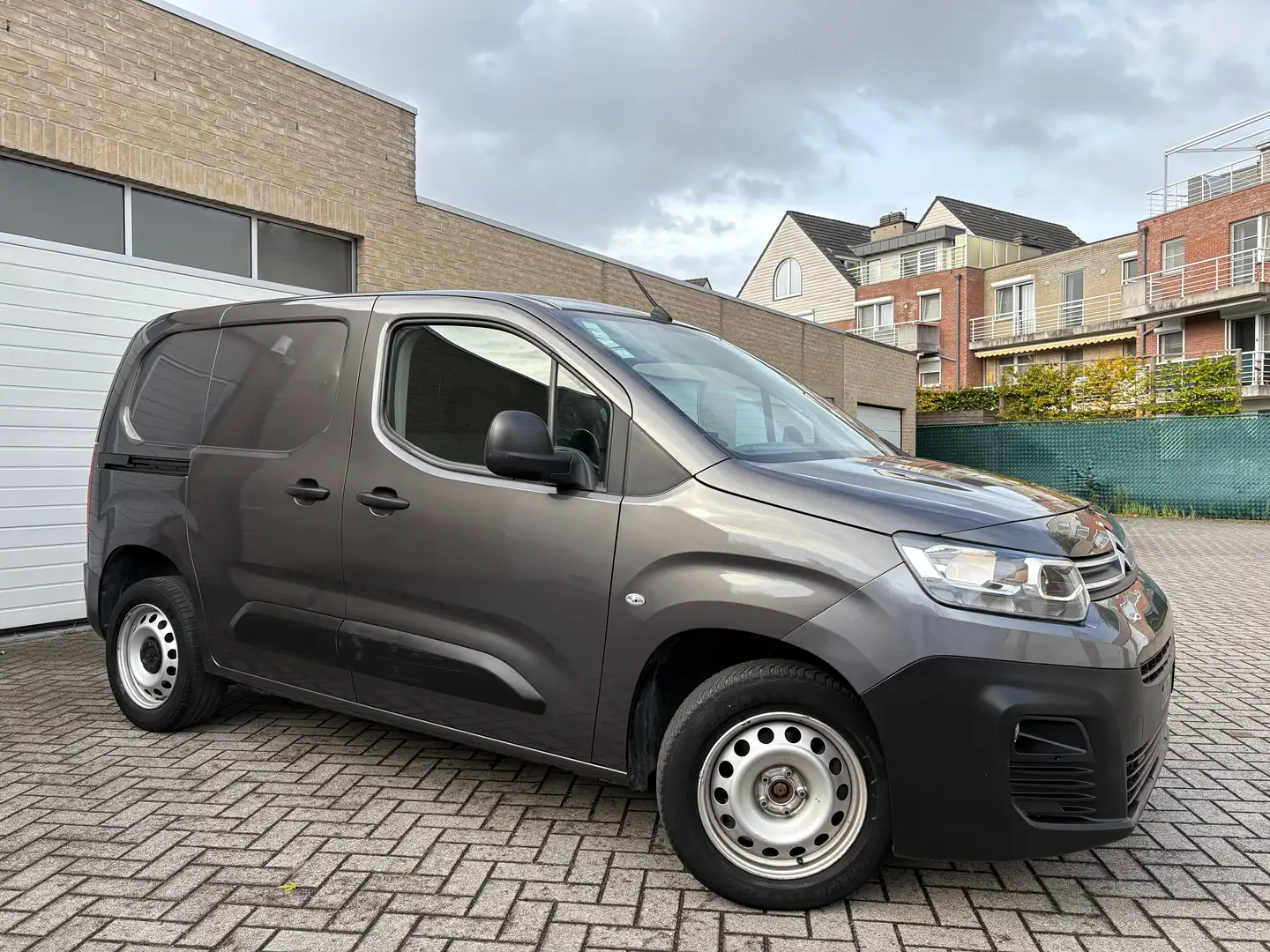 Citroen Berlingo Berlingo / Benzine / 80 Dkm / 12 Maanden Garantie/ Gris - 1