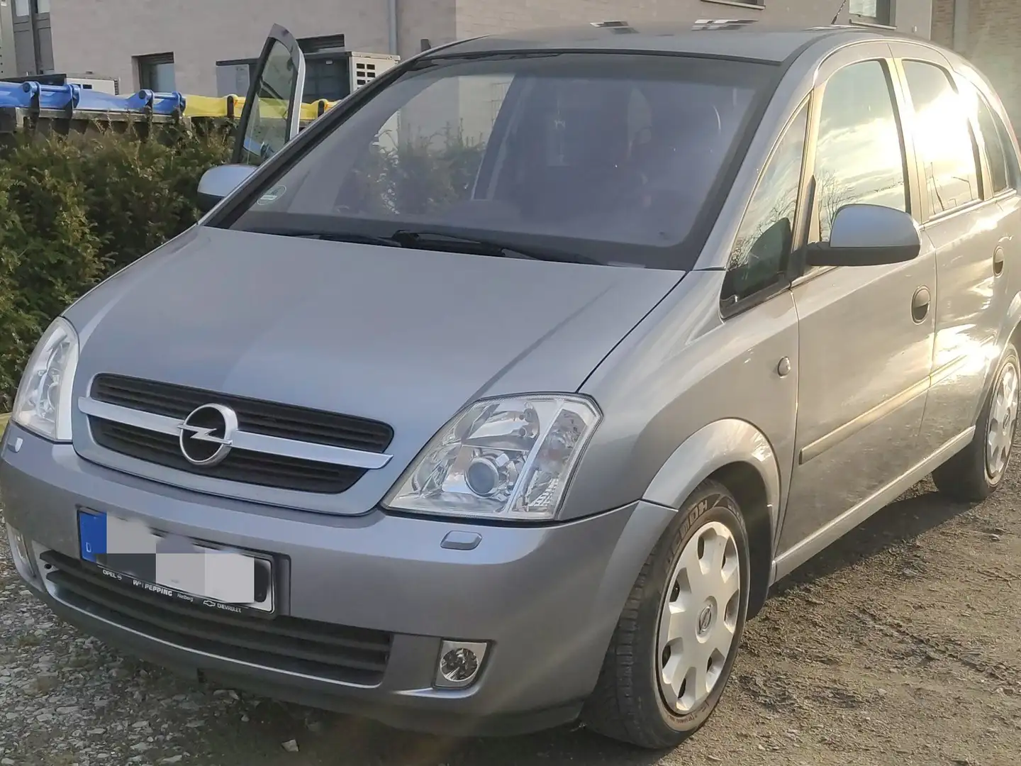 Opel Meriva Meriva 1.8 16V (Essentia) Silber - 2