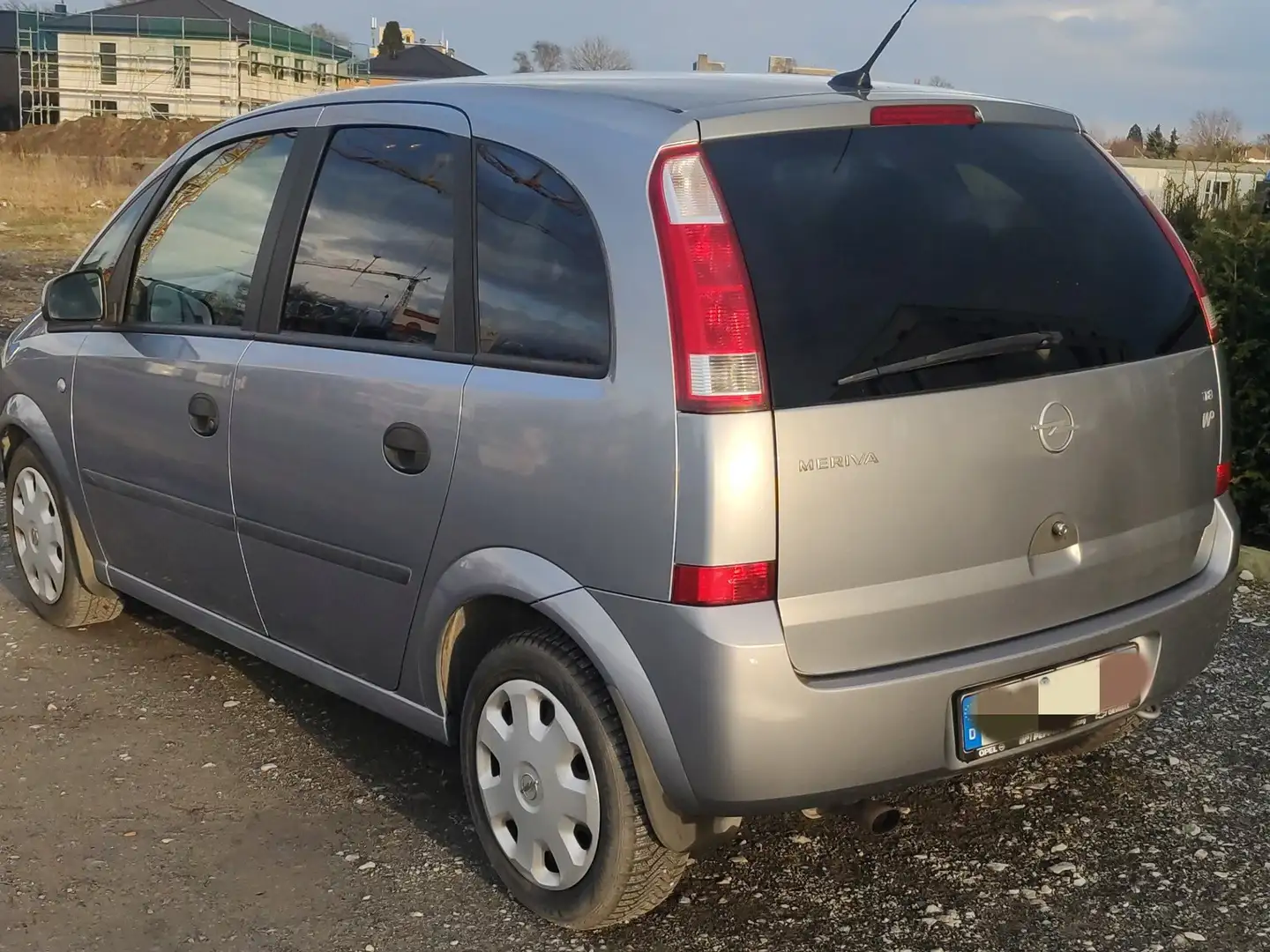 Opel Meriva Meriva 1.8 16V (Essentia) Silber - 1