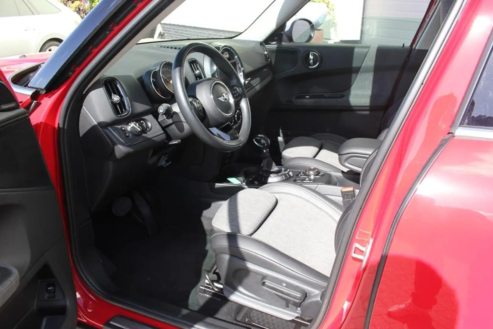 MINI Cooper Countryman Mini 1.5 Chili | Panoramadak | H/K | Rood - 2