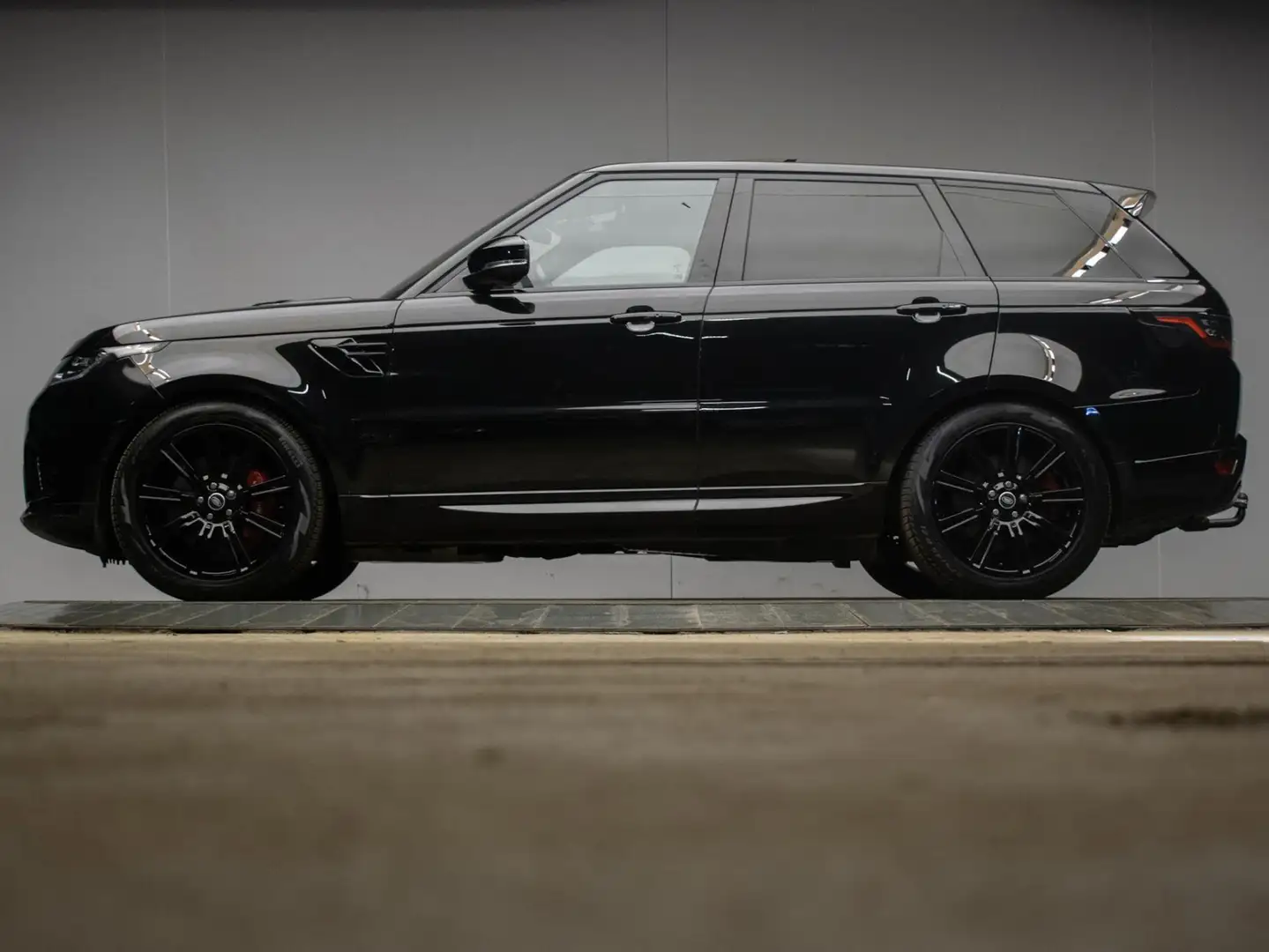 Land Rover Range Rover Sport P400e HSE Dynamic Stealth (PANORAMADAK,APPLE CARPL Zwart - 1