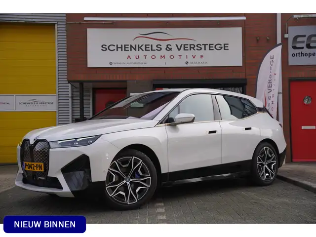 BMW iX xDrive40 High Executive 77 kWh / 96.1% SOH / BTW /