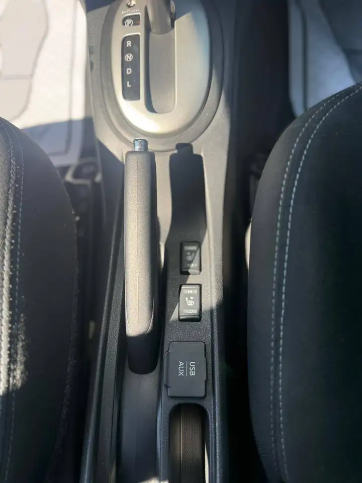 Nissan Versa снимка Nissan Versa