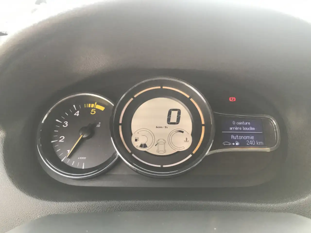 Renault Megane Berline — photo 18