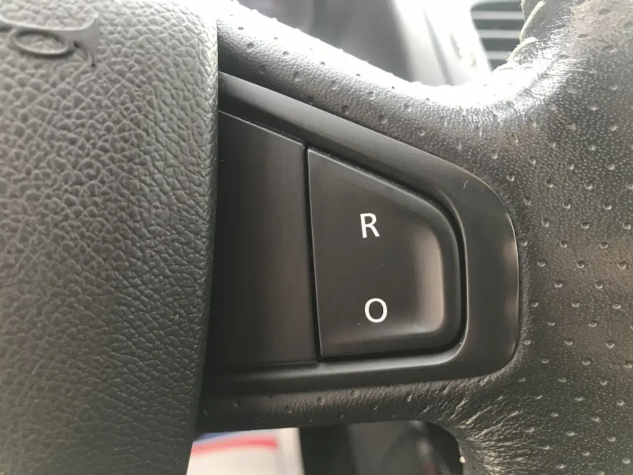 Renault Megane Berline — photo 17