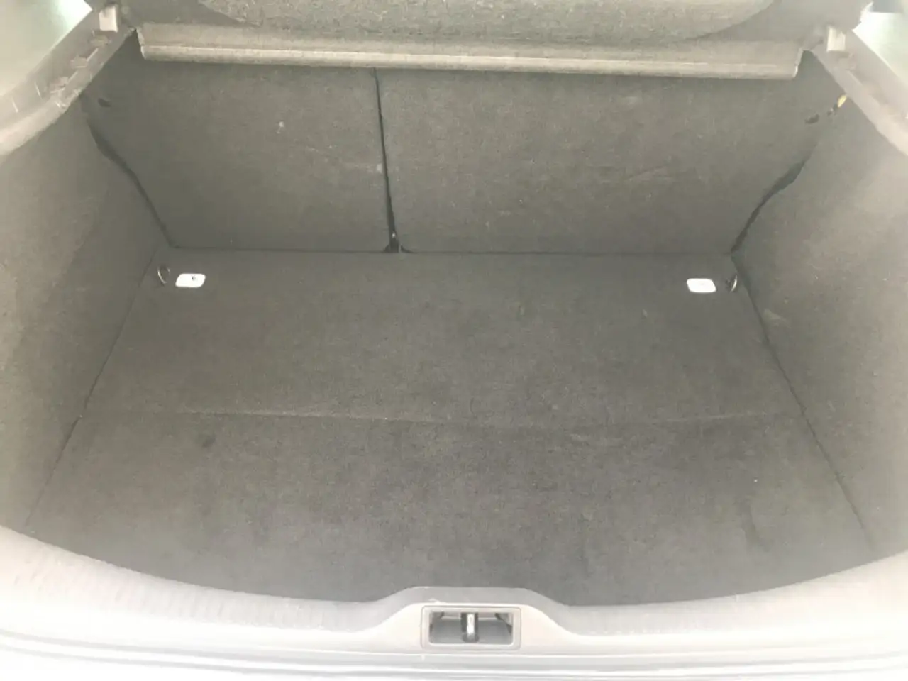 Renault Megane Berline — photo 12