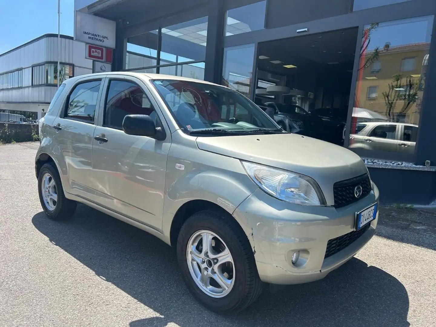Daihatsu Terios 1.5 4WD Hiro Green Powered Золотий - 2