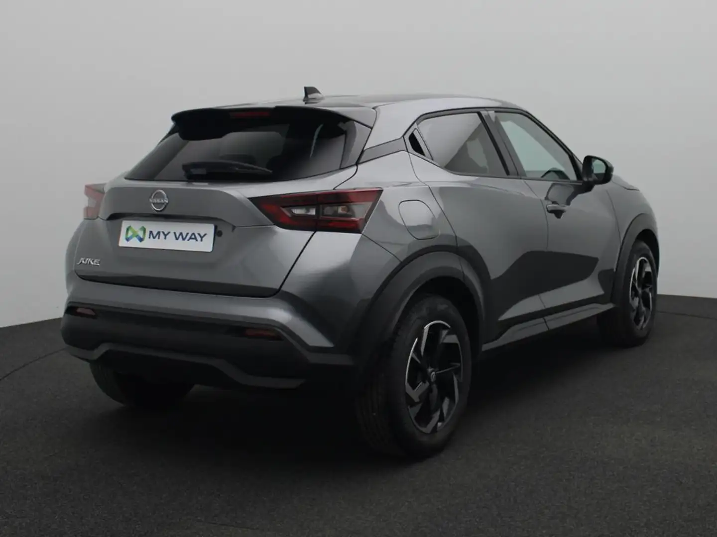 Nissan Juke Juke 1.0 DIG-T N-Connecta DCT Grijs - 2