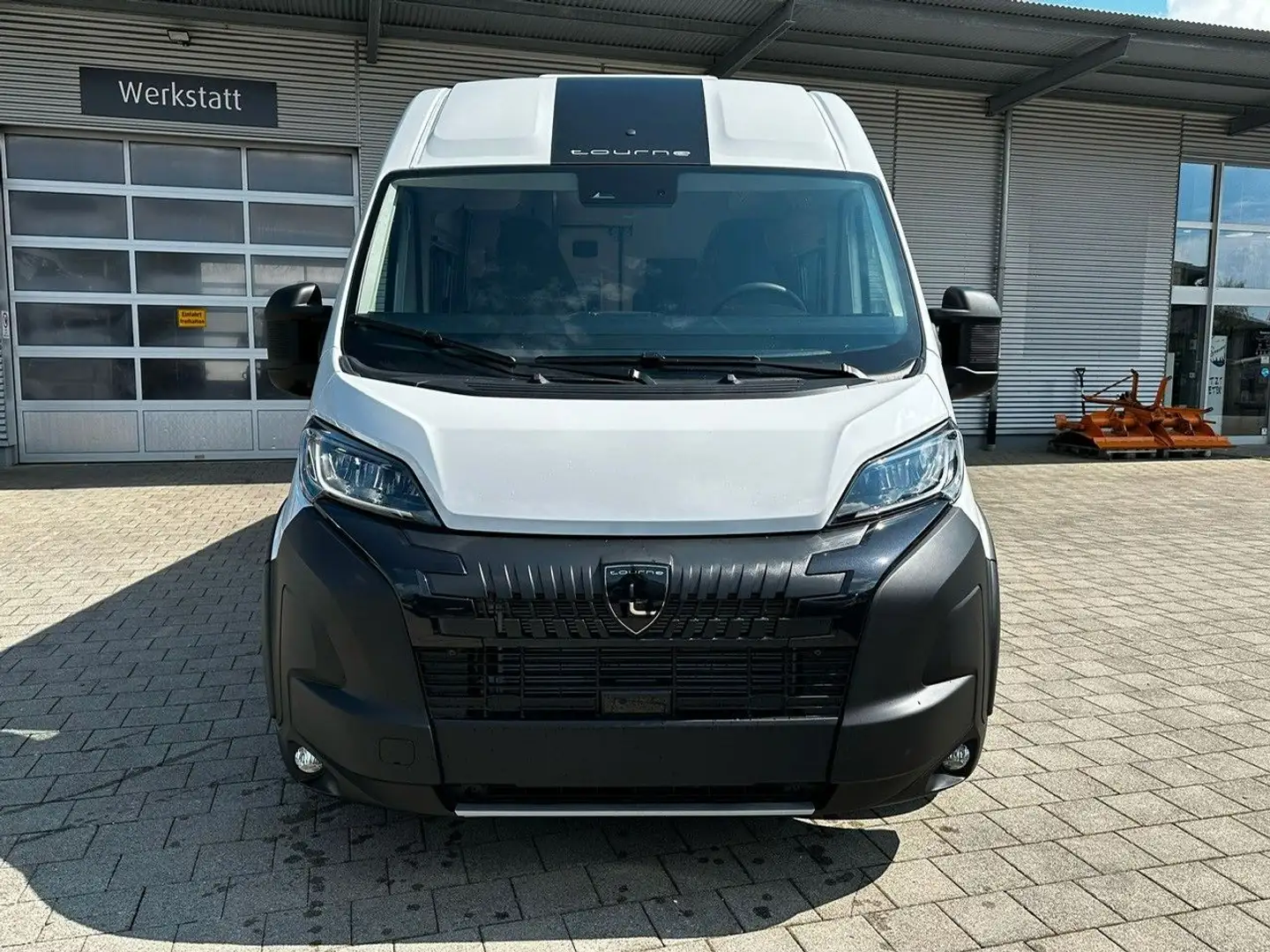 Tourne 640 6.4 Automatik 180 PS Weiß - 2