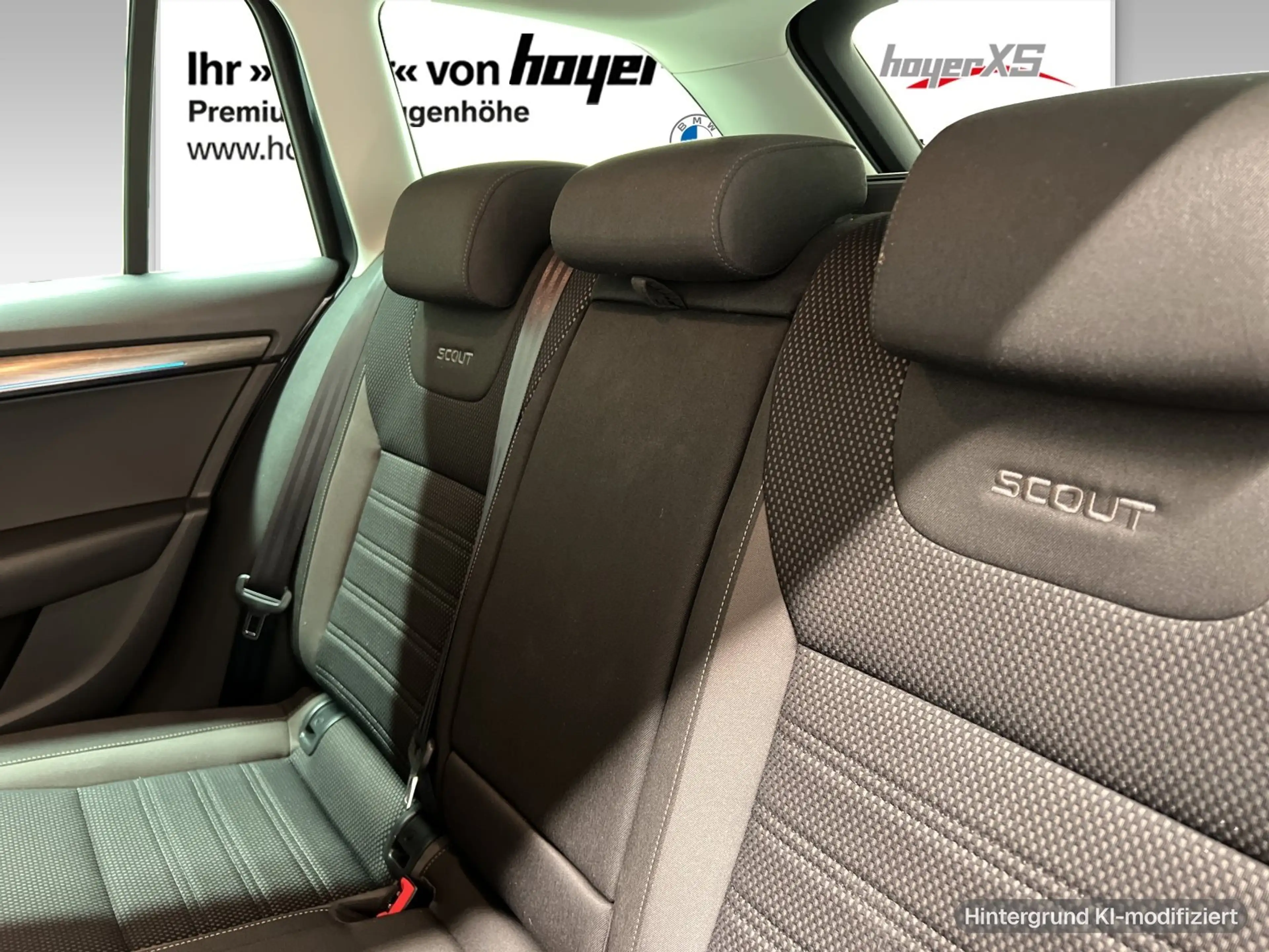Skoda Octavia Combi 2.0 TDI 4x4 DSG Scout DAB LED RFK — photo 18