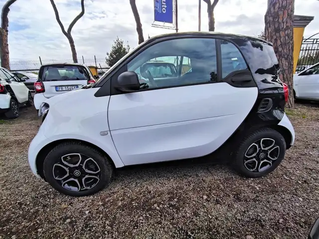 Smart Fortwo view 13