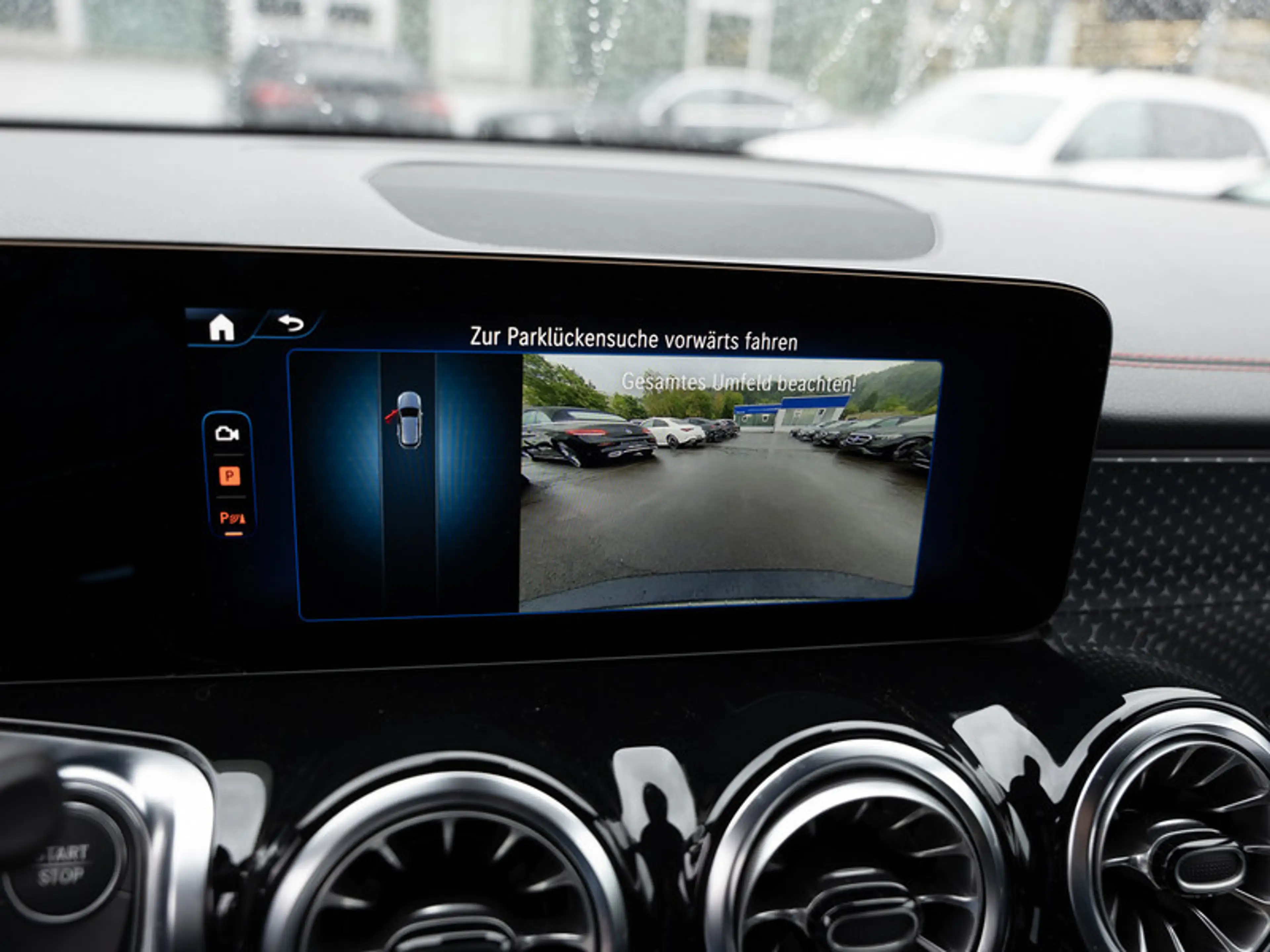 Mercedes-Benz EQB 350 4M AMG-Sport/LED/Cam/Night/Totw/Winter — photo 14