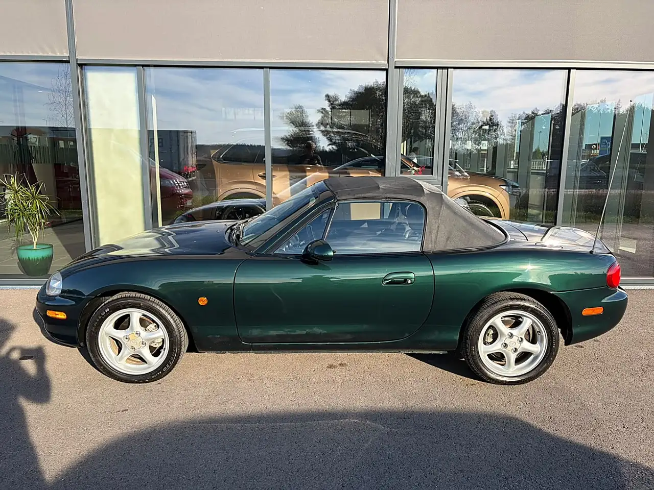 Mazda MX-5 1,8i-16V / 28.800 km, foto 9